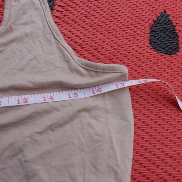 3/$28 SALE PRETTYLITTLETHING BASIC RACER BACK BODYSUIT - Size 10 - Picture 9 of 9